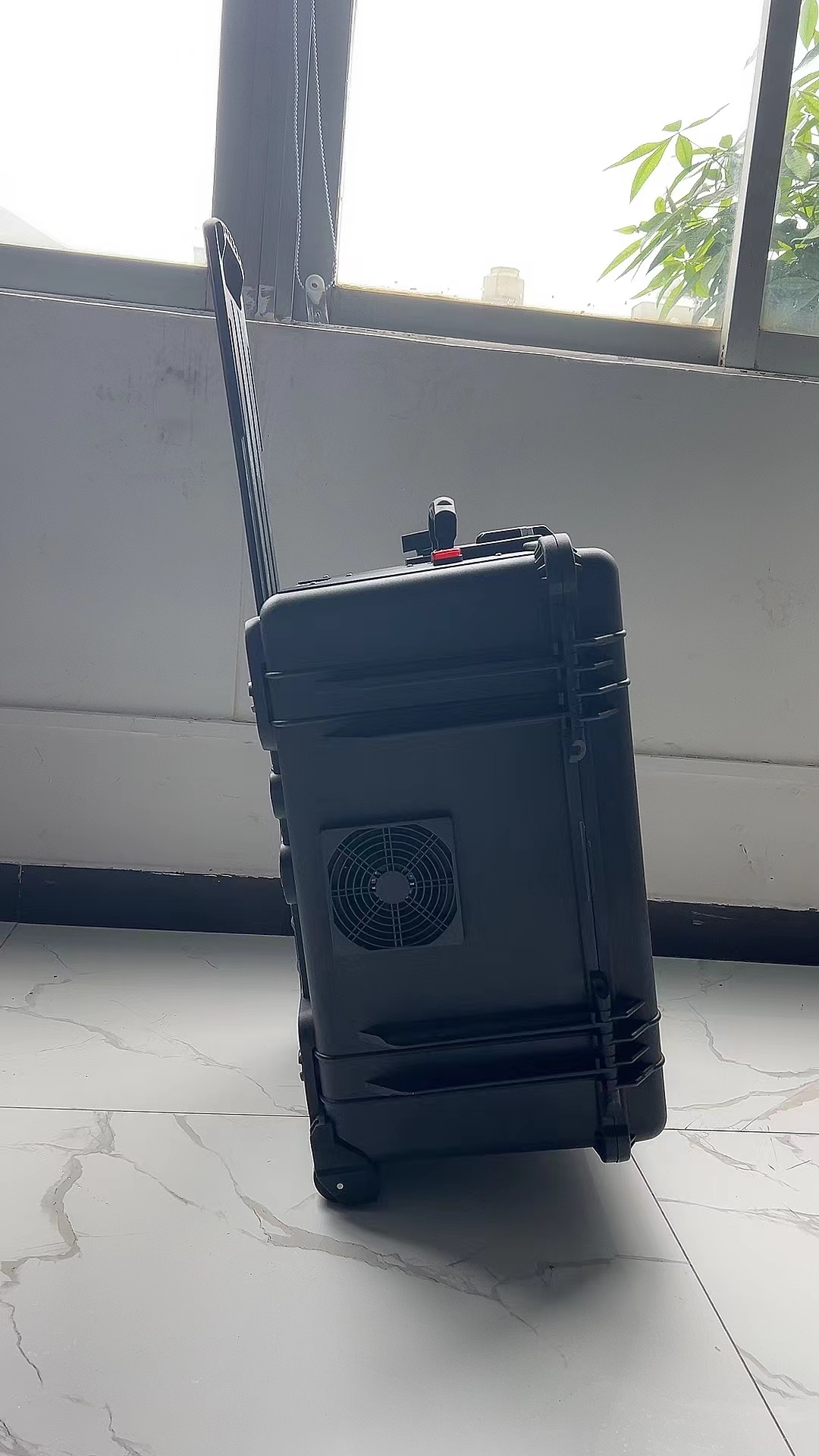 镇安手拉箱型移动通信干扰器